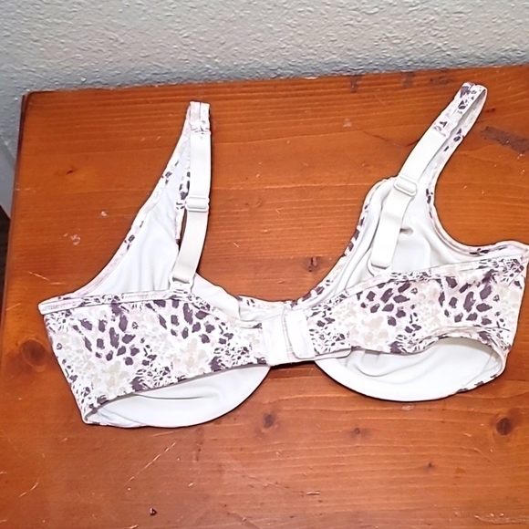 LILYETTE WOMEN'S ANIMAL  PRINT  BRA SIZE 36 D - Picture 4 of 6